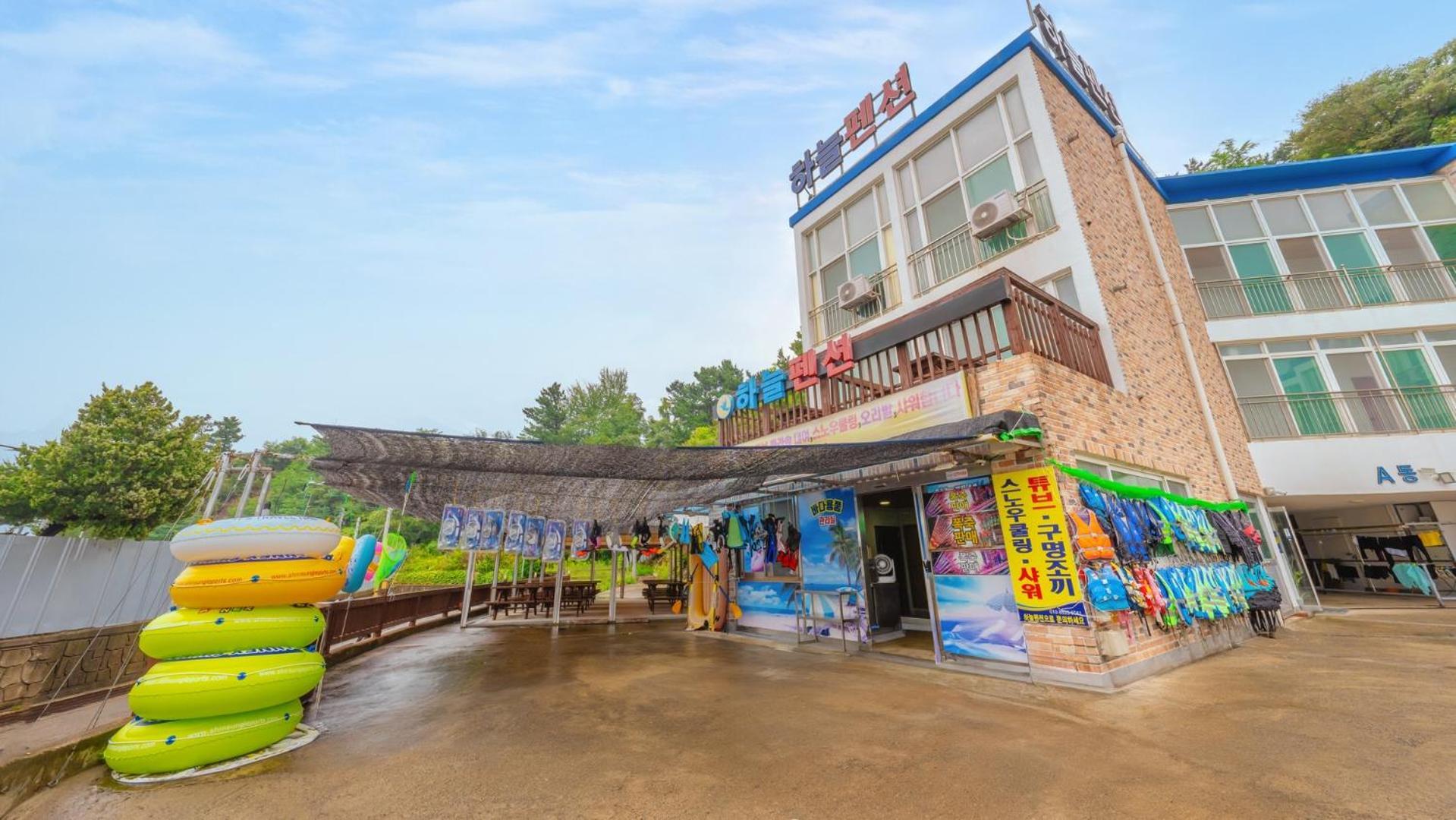 Samcheok Sky Pension Exterior foto